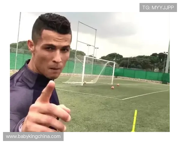 C罗八次射门四次中目标传射皆有建树虽失点仍斩获全场高分 C罗八次射门四次中目标传射皆有建树虽失点仍斩获全场高分