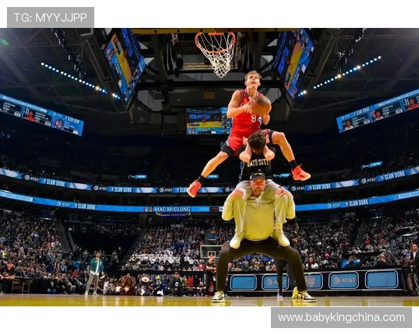 麦克朗追梦NBA多年奔波不停 临工维生只为圆职业篮球梦 麦克朗追梦NBA多年奔波不停 临工维生只为圆职业篮球梦