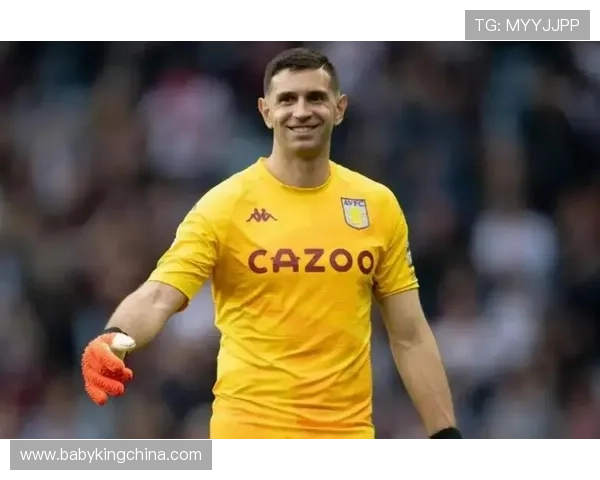 意媒称肇事门将马丁内斯正在接受身体检查情绪低落仍处震惊状态