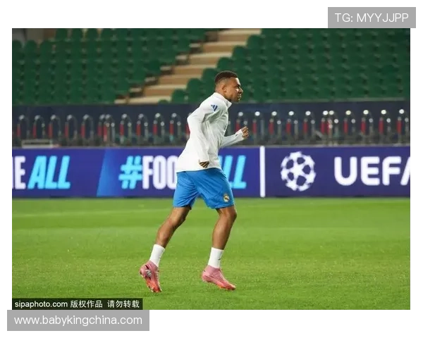 皇马以九胜一负积二十七分创队史第二佳西甲十轮开局